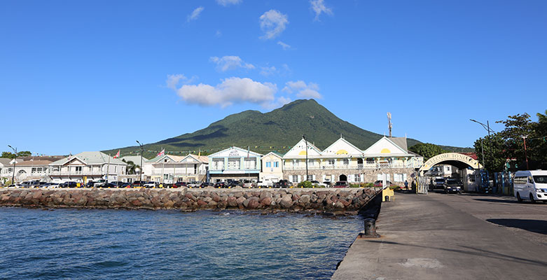 nevis1